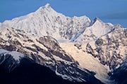 雲南二大名峰展望　梅里雪山と玉龍雪山