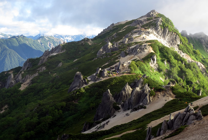 北アルプス表銀座ルートからゆく常念山脈パノラマ縦走 燕岳 大天井岳 常念岳 蝶ヶ岳 西遊旅行の添乗員同行ツアー 147号